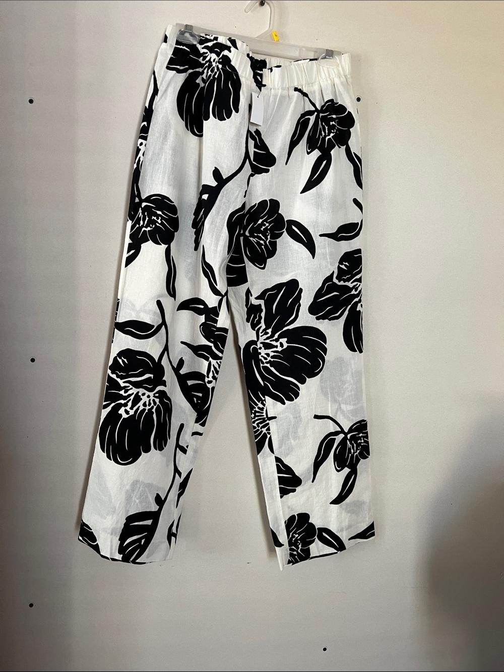 Talbots Black and White Floral Wide-Leg Pants